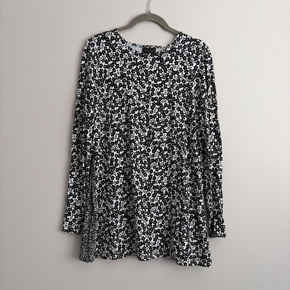 J Jill Wearever Collection Black White Floral Blouse Womens Size XS Stretch